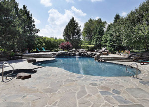 Things to consider while building up your own pool within your budget