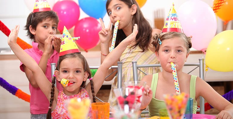 Do’s And Don’ts To Keep In Mind When Booking Your Party Entertainment